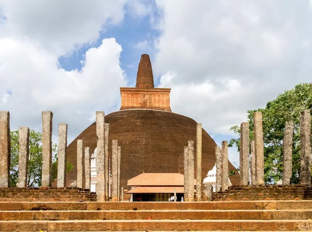 Abhayagiri Dagoba